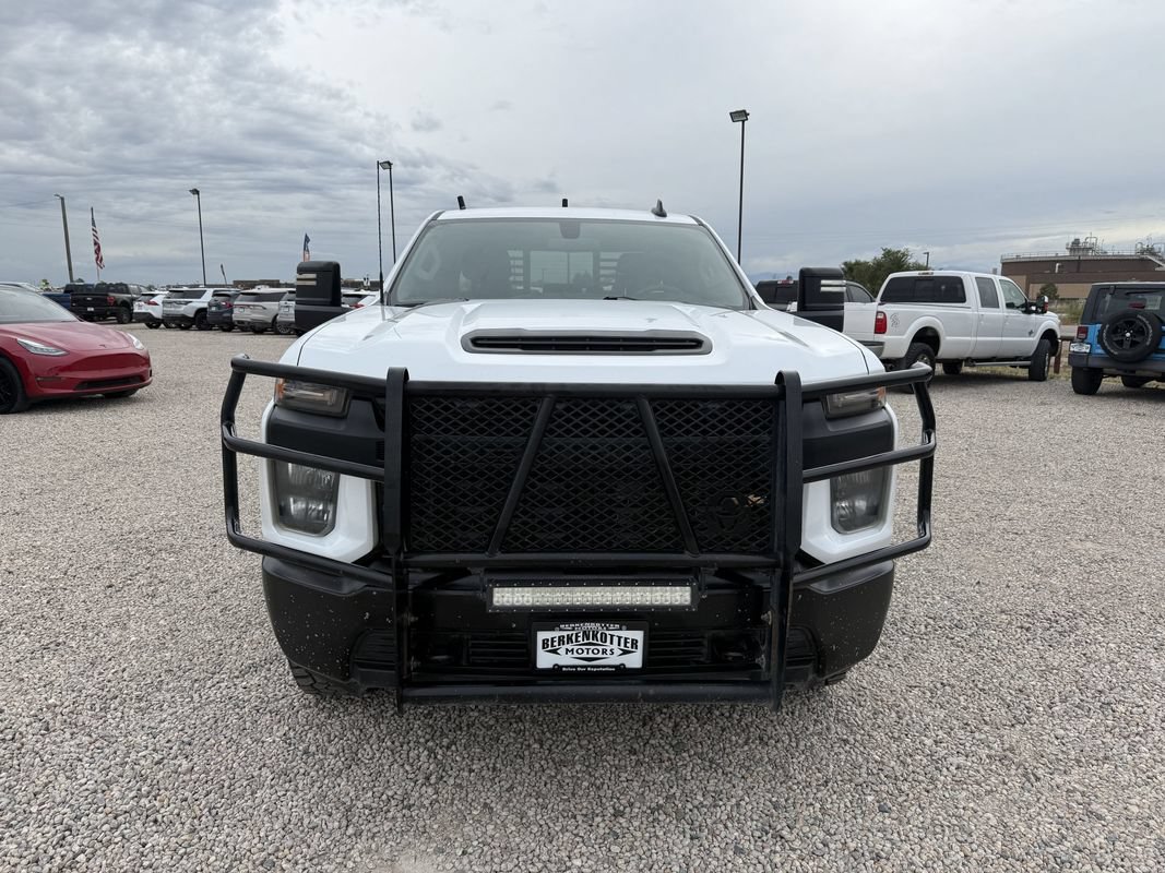 Used 2021 Chevrolet Silverado 2500 W/T w/ WT Convenience Package AWD/4WD image 3