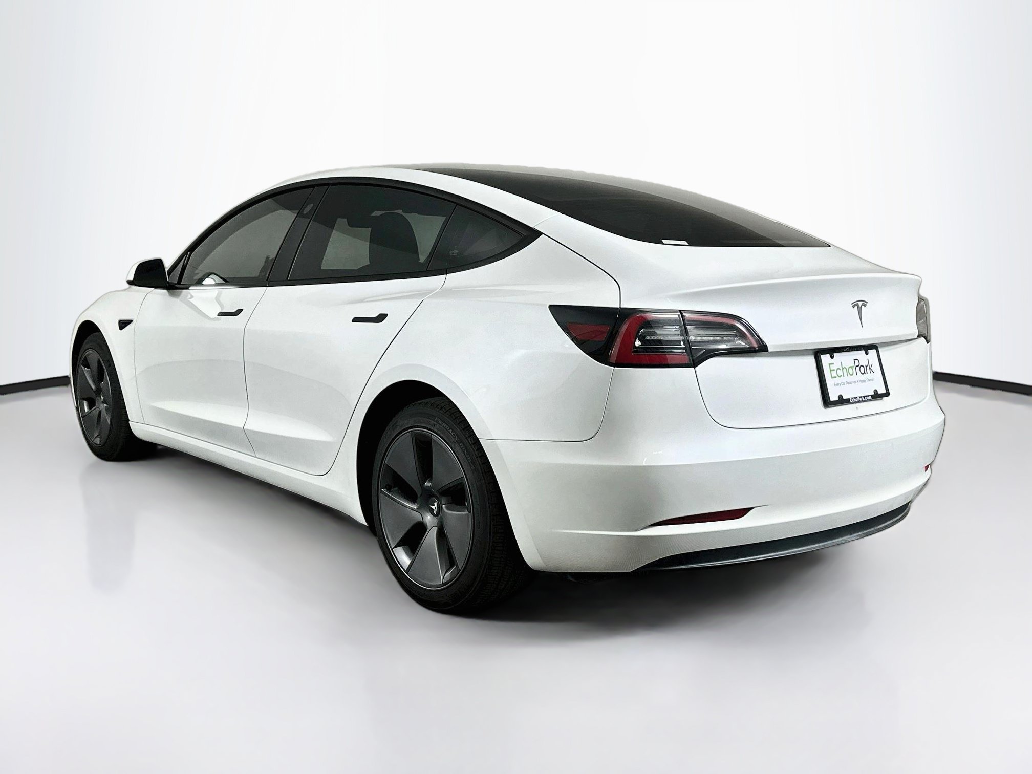 Used 2023 Tesla Model 3 Standard Range RWD image 5