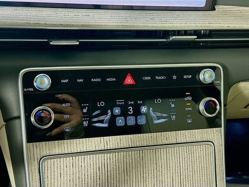 New 2026 Genesis GV80 3.5T Prestige AWD/4WD image 14