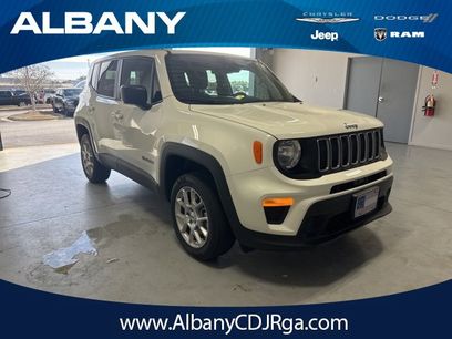 Used 2023 Jeep Renegade Latitude