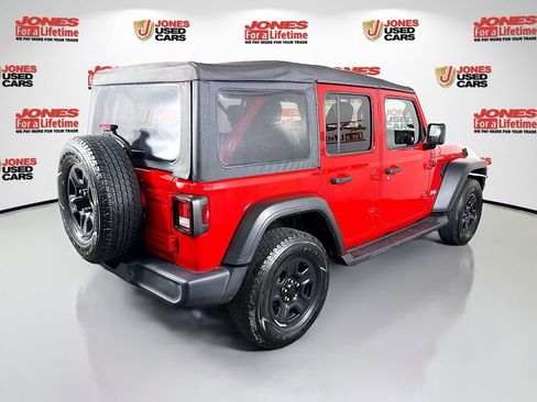 Used 2021 Jeep Wrangler Unlimited Sport image 16