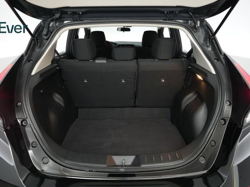 Used 2025 Nissan Leaf S FWD image 8