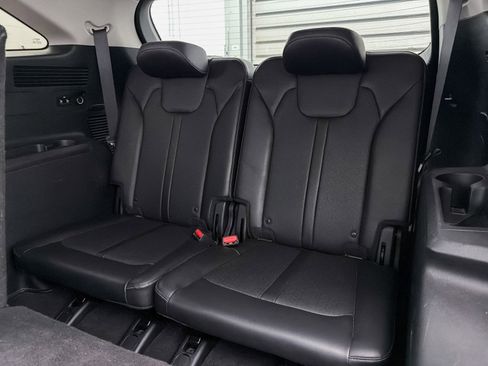 Used 2022 Kia Sorento S w/ Panoramic Sunroof Package image 30