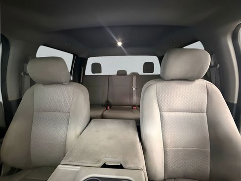Used 2018 Ford F150 XLT w/ Equipment Group 302A Luxury AWD/4WD image 15