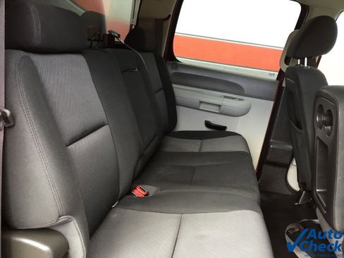 Used 2013 Chevrolet Silverado 3500 W/T w/ Snow Plow Prep Package image 34