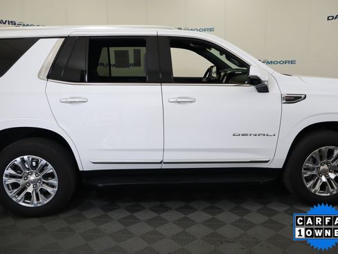 Used 2025 GMC Yukon Denali AWD/4WD image 5