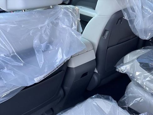 New 2026 Hyundai Santa Fe Limited AWD/4WD image 13