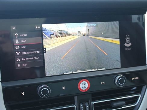 New 2026 Porsche Macan AWD/4WD image 20