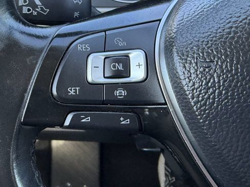 Used 2019 Volkswagen Atlas SE AWD/4WD image 29