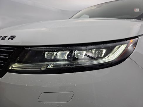 New 2025 Land Rover Range Rover Sport Dynamic SE image 32