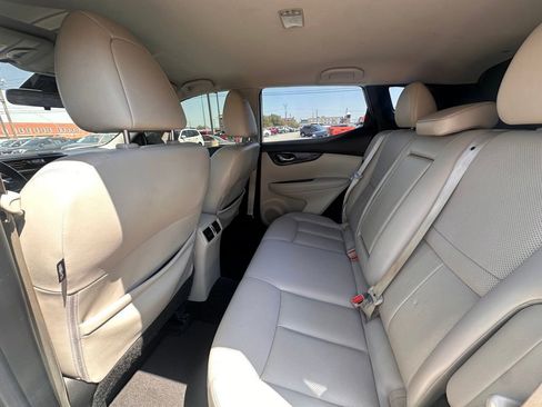 Used 2021 Nissan Rogue Sport SL image 15