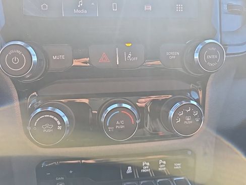 New 2026 RAM 1500 Tradesman AWD/4WD image 36