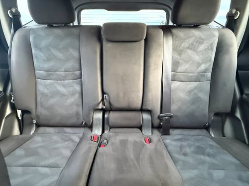 Used 2015 Nissan Rogue S FWD image 22