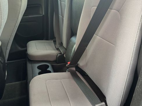 Used 2018 Chevrolet Colorado W/T w/ WT Convenience Package image 16