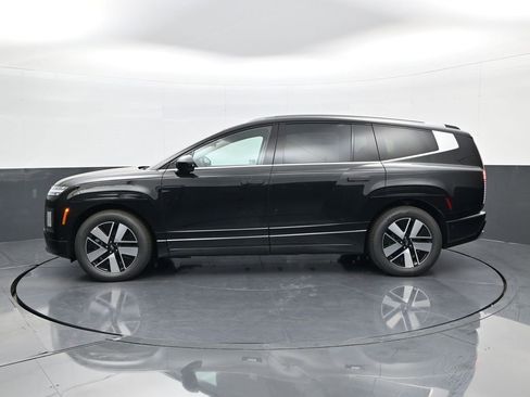 New 2026 Hyundai Ioniq 9 SEL image 8