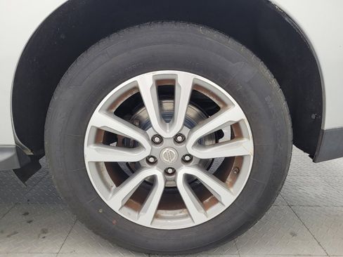 Used 2016 Nissan Pathfinder S AWD/4WD image 31