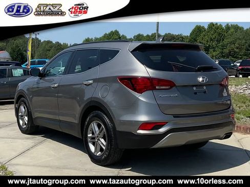 Used 2018 Hyundai Santa Fe Sport w/ 2.4L Value Package 02 FWD image 5