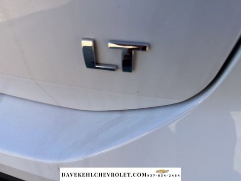 Used 2022 Chevrolet Equinox LT image 37