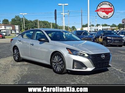 Used 2024 Nissan Altima 2.5 SV