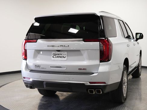 New 2026 GMC Yukon Denali w/ Sun & Power Step Package image 11