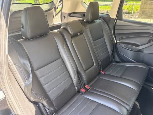 Used 2014 Ford Escape Titanium AWD/4WD image 33