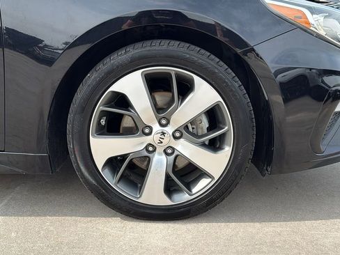 Used 2019 Kia Optima S w/ S Panoramic Sunroof Package FWD image 33