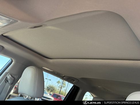 Used 2015 Toyota Highlander XLE image 14