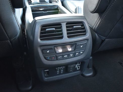 Used 2019 Honda Pilot Elite image 30