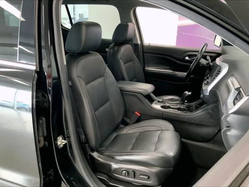 Used 2019 GMC Acadia SLT image 12