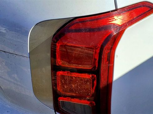 Used 2022 Hyundai Palisade SEL image 6