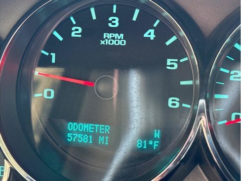 Used 2011 Chevrolet Silverado 1500 LT w/ All-Star Edition AWD/4WD image 26