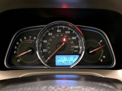 Used 2015 Toyota RAV4 Limited w/ Technology Package image 20