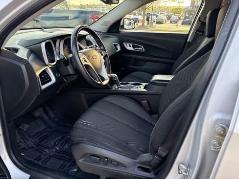 Used 2012 Chevrolet Equinox LT w/ Driver Convenience Package FWD image 12