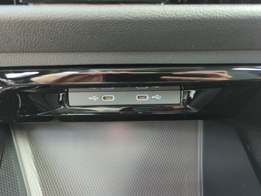 New 2026 Volkswagen Golf AWD/4WD image 37