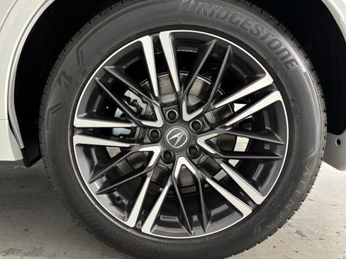 New 2026 Acura MDX w/ Advance Package AWD/4WD image 9