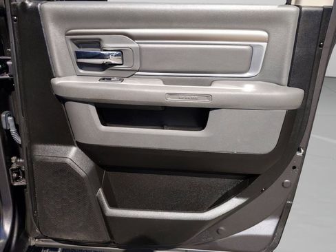 Used 2019 RAM 1500 Big Horn image 26