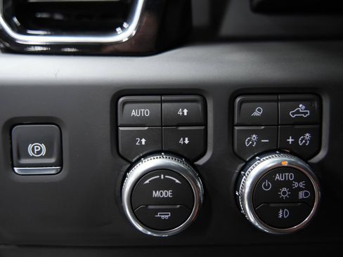 New 2026 GMC Sierra 1500 Denali Ultimate AWD/4WD image 33