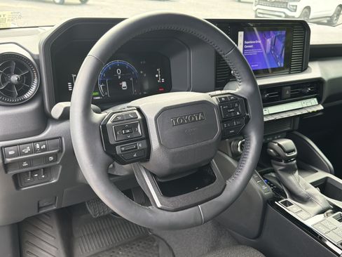 Used 2025 Toyota Land Cruiser 1958 AWD/4WD image 17