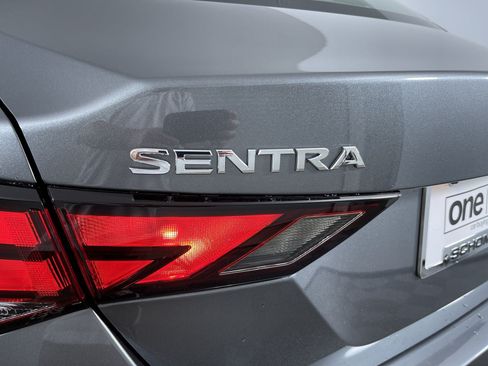 Certified 2025 Nissan Sentra S FWD image 21