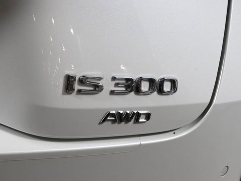 Used 2024 Lexus IS 300 AWD w/ Premium Package image 37