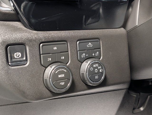Used 2026 Chevrolet Silverado 2500 LT AWD/4WD image 15