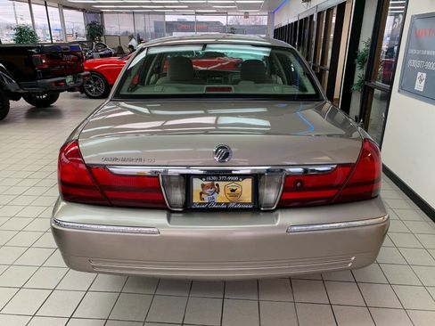 Used 2005 Mercury Grand Marquis GS image 5