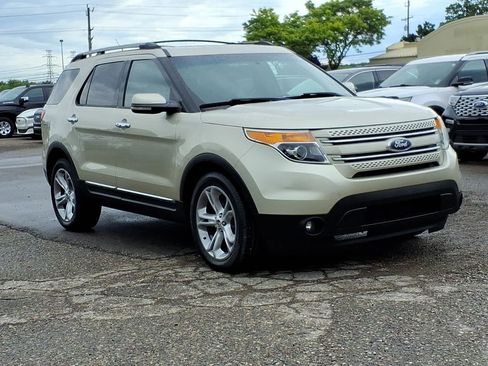 Used 2011 Ford Explorer Limited w/ 301A Rapid Spec Order Code AWD/4WD image 7