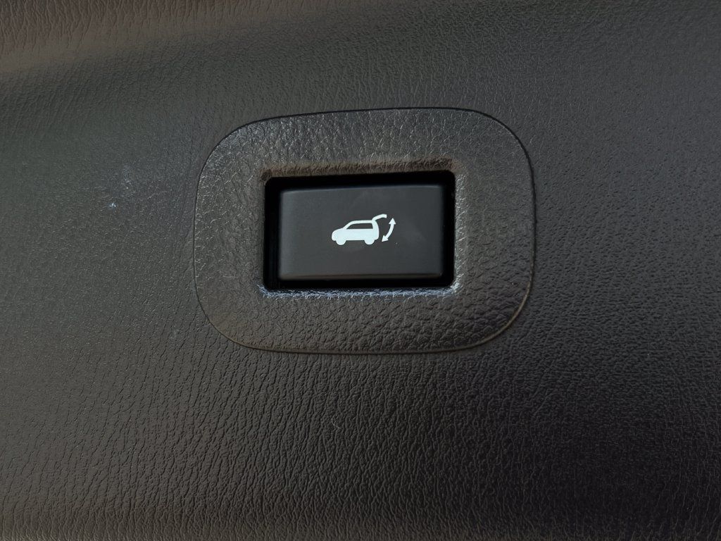 Used 2022 INFINITI QX80 Luxe w/ Cargo Package RWD image 24