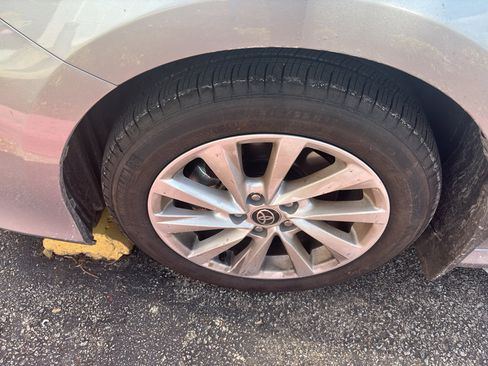 Certified 2024 Toyota Camry LE image 5