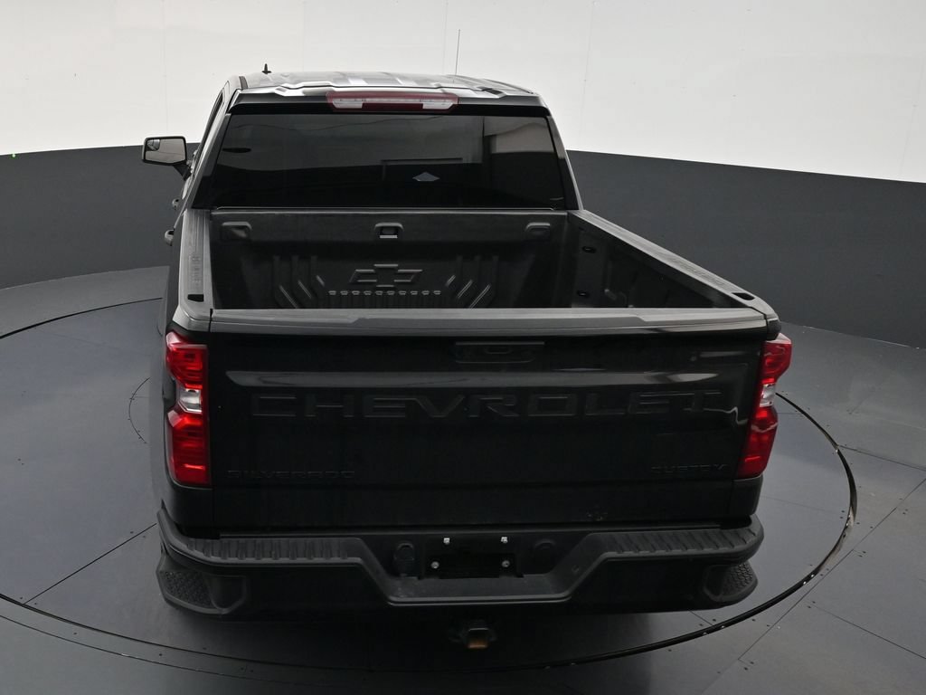 Used 2024 Chevrolet Silverado 1500 Custom w/ Turbomax Blackout Package RWD image 15