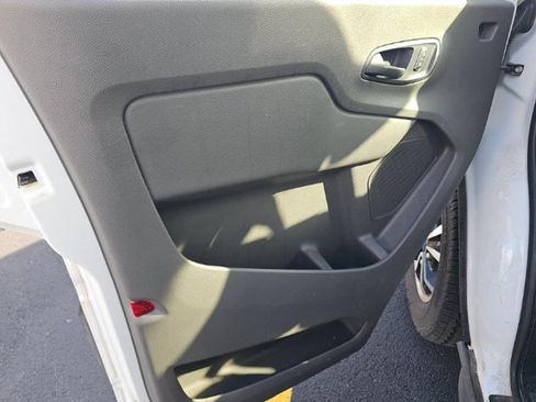 Used 2022 Ford Transit 350 XLT RWD image 7