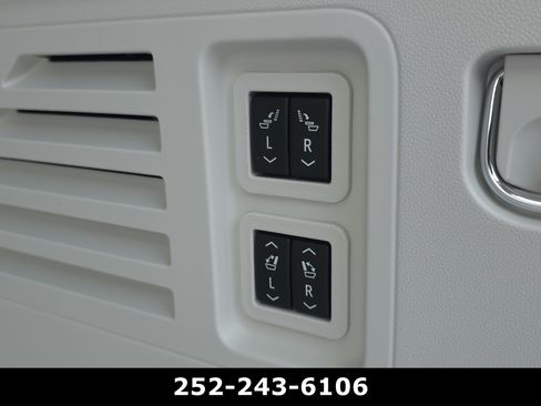 Used 2026 Buick Enclave Avenir w/ Super Cruise Package FWD image 40