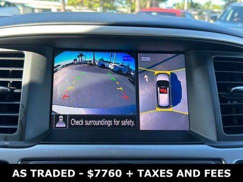 Used 2018 Nissan Pathfinder SL w/ Midnight Edition Package image 25