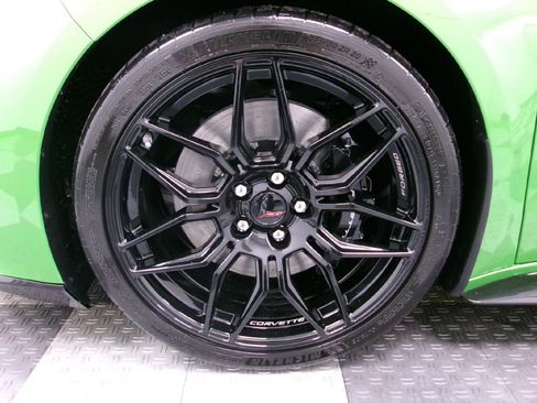 New 2026 Chevrolet Corvette Z06 w/ Stealth Interior Trim Package image 25